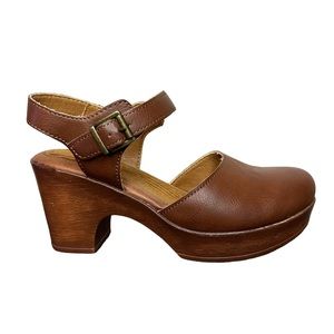 BOC Natasha Brown Vegan Leather Clogs- 6M